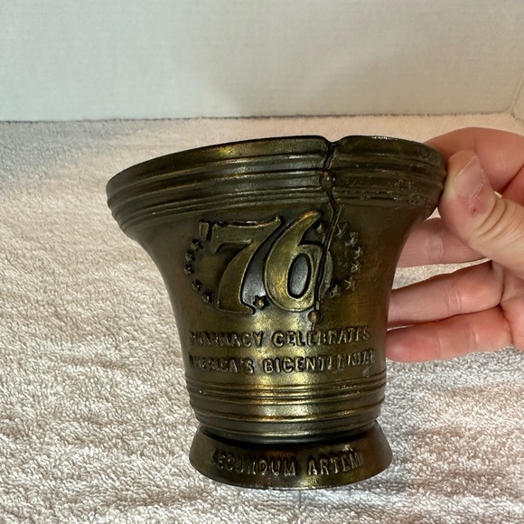 1976 US Bicentennial Bronze Pharmacy Mortar, No Pestle Liberty Bell Design 3.25" - Picture 4 of 6